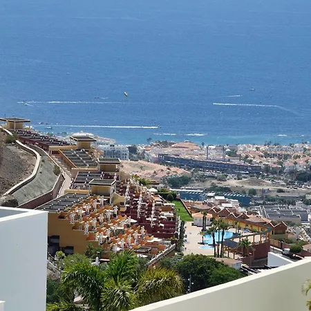 Happiness With Heated Swimming Pool Villa Costa Adeje (Tenerife)