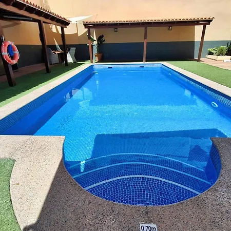 Happiness With Heated Swimming Pool Villa Costa Adeje (Tenerife)