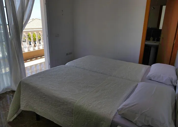 Villa Happiness With Heated Swimming Pool *