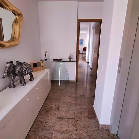 Happiness With Heated Swimming Pool *