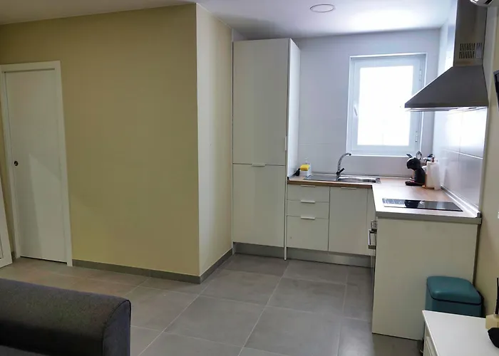 Happiness With Heated Swimming Pool Βίλα