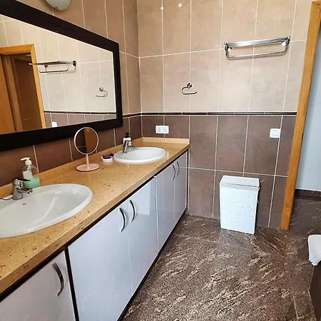 Villa Happiness With Heated Swimming Pool *