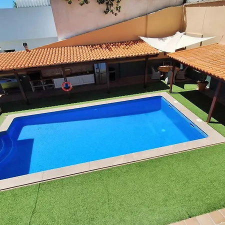Villa Happiness With Heated Swimming Pool *