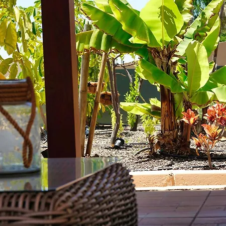 Happiness With Heated Swimming Pool Villa Costa Adeje (Tenerife)