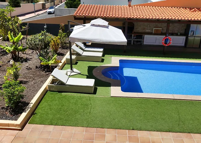 Happiness With Heated Swimming Pool Costa Adeje (Tenerife)